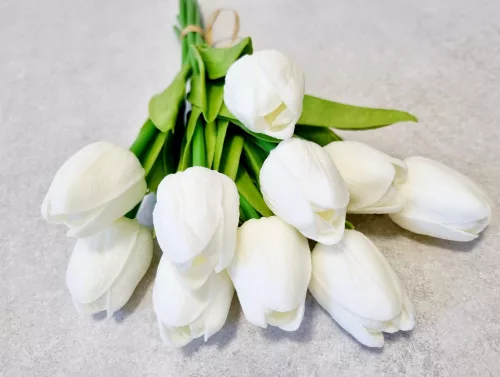 10 szálas Tulipán csokor - élethű - 35 cm - fehér
